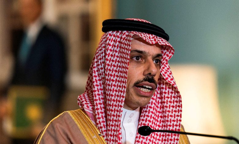 اجتماع بين وزير الخارجية السعودي ومبعوث الأمم المتحدة لبحث جهود المملكة في سوريا