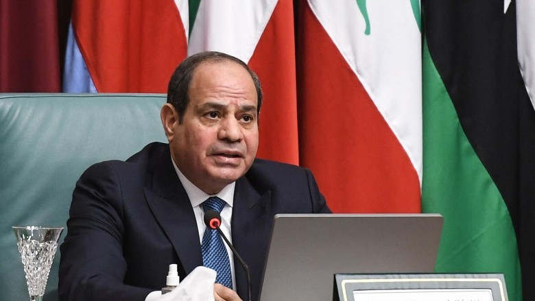 عاجل : الرئيس السيسي يطلب من الجامعات والمدارس بتنظيم رحلات للمشروعات الجديدة
